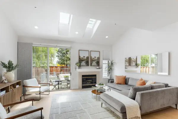 800 E Charleston Road #9, Palo Alto, CA 94303
