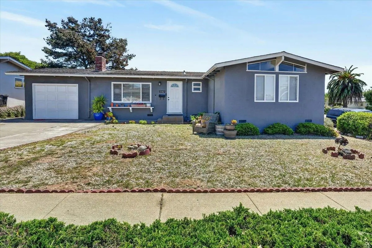 3182 Vista Del Camino, Marina, CA 93933 - #1
