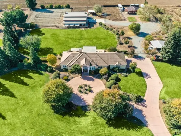 10531 Korn Lane, Gilroy, CA 95020