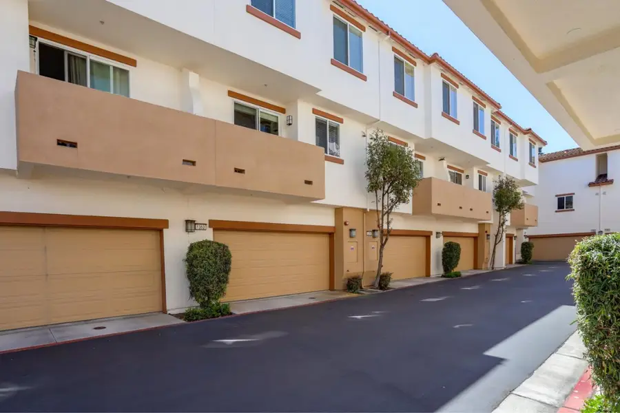 1352 Mckinley Court, San Jose, CA 95126 - #3
