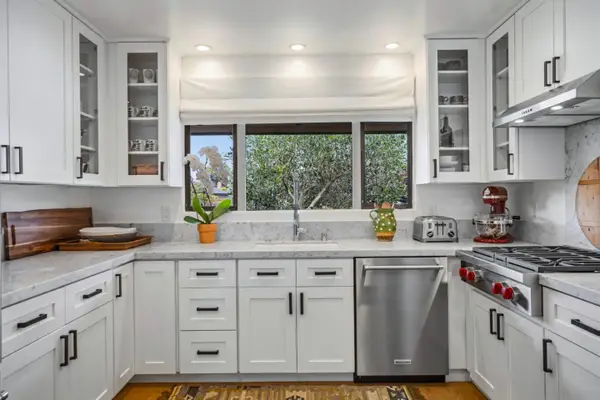 183 Del Mesa Carmel, Carmel, CA 93923
