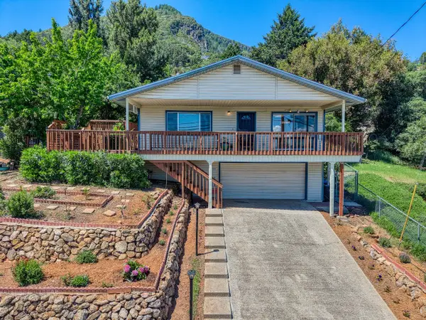 3401 Riviera West Drive, Kelseyville, CA 95451