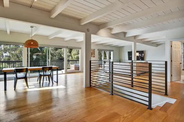 2323 Mastlands Drive, Oakland, CA 94611