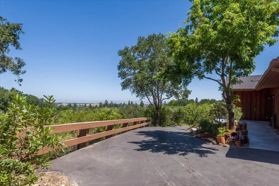 365 Alamos Road, Portola Valley, CA 94028 - #3