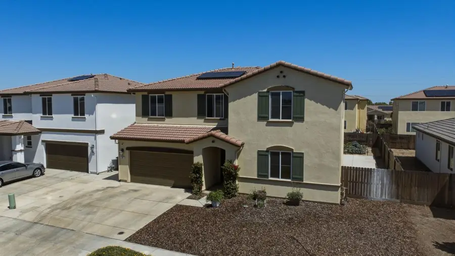 2042 Michelle Street, Los Banos, CA 93635 - #2