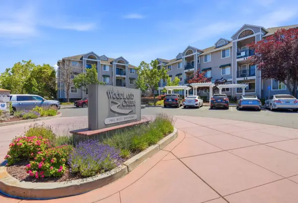 1982 W Bayshore Road #322, East Palo Alto, CA 94303