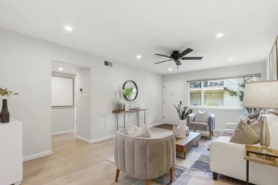 1369 Phelps Avenue #2, San Jose, CA 95117 - #3