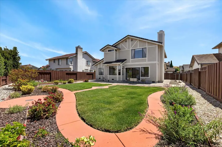 106 Peridot Court, Hercules, CA 94547 - #2