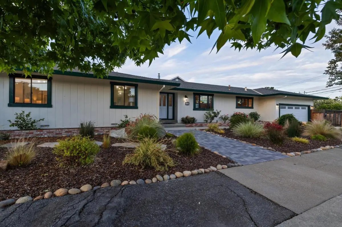 567 Sapphire Street, Redwood City, CA 94062 - #1
