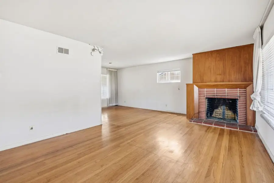 651 Palm Avenue, South San Francisco, CA 94080 - #3