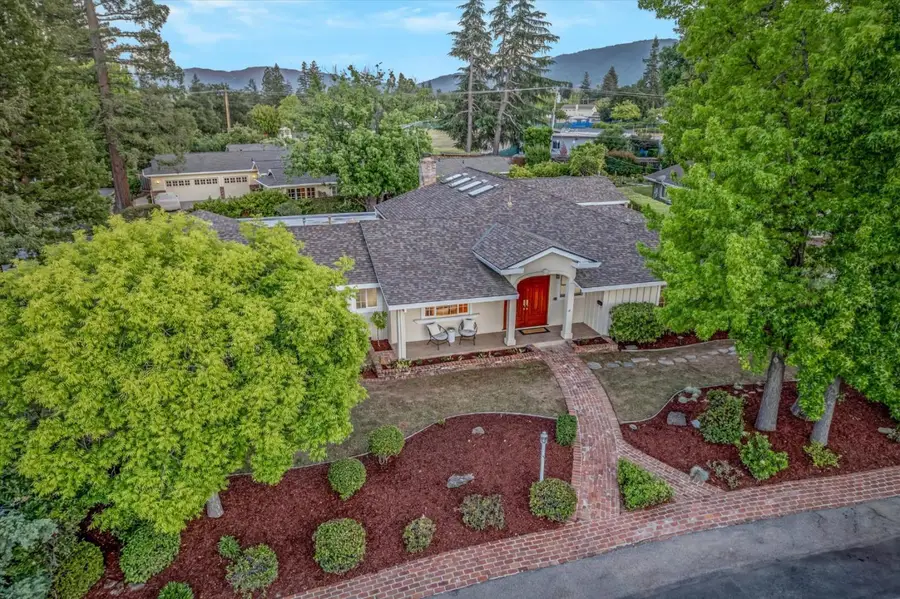 20096 Chateau Drive, Saratoga, CA 95070 - #2