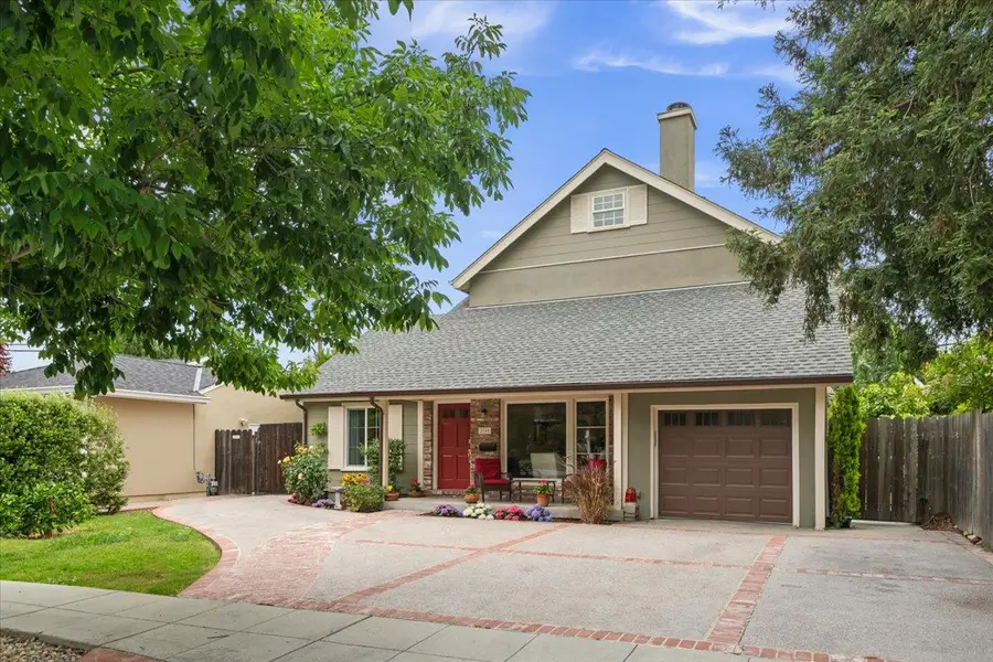 1745 Virginia Avenue, Redwood City, CA 94061 - #2