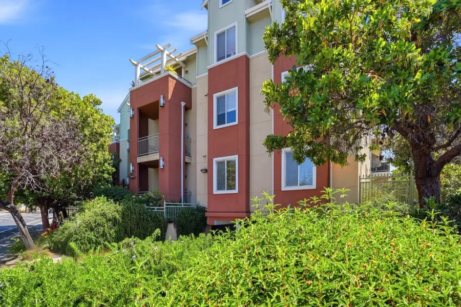 2330 University Avenue #190, East Palo Alto, CA 94303 - #2