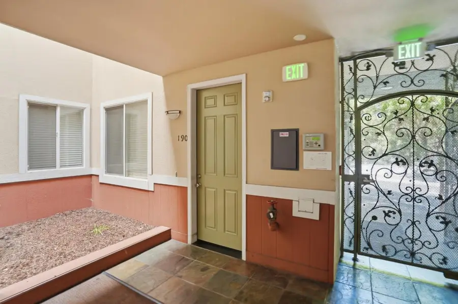 2330 University Avenue #190, East Palo Alto, CA 94303 - #3