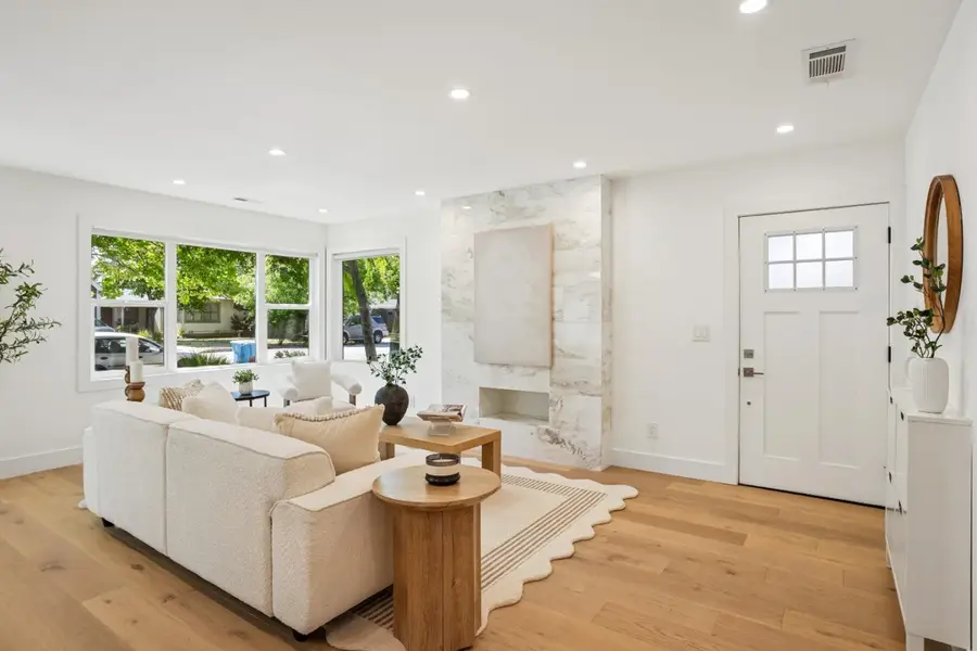1123 17th Avenue, Redwood City, CA 94063 - #3