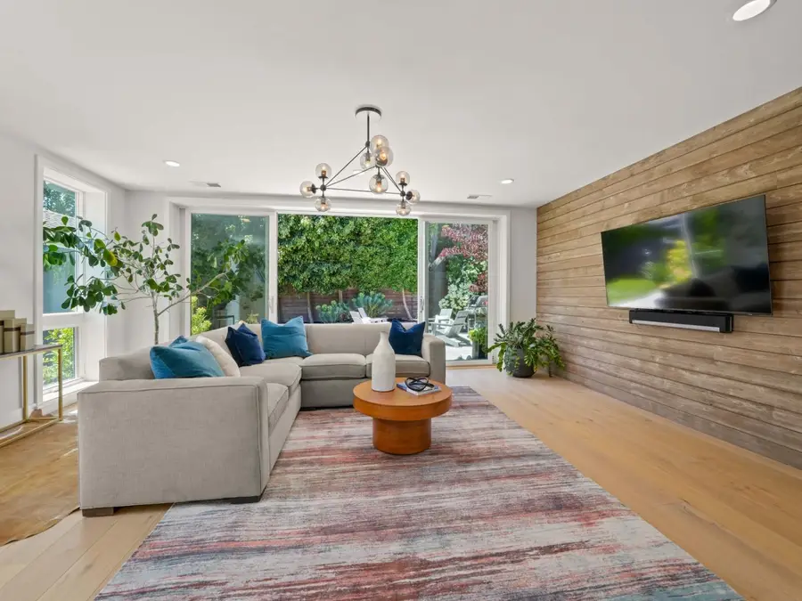 1361 Vancouver Avenue, Burlingame, CA 94010 - #3