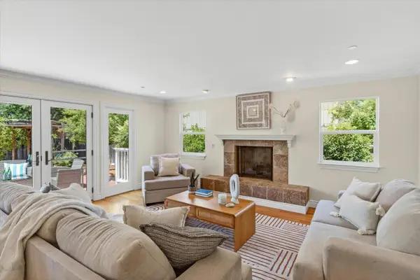 1078 Boranda Avenue, Mountain View, CA 94040