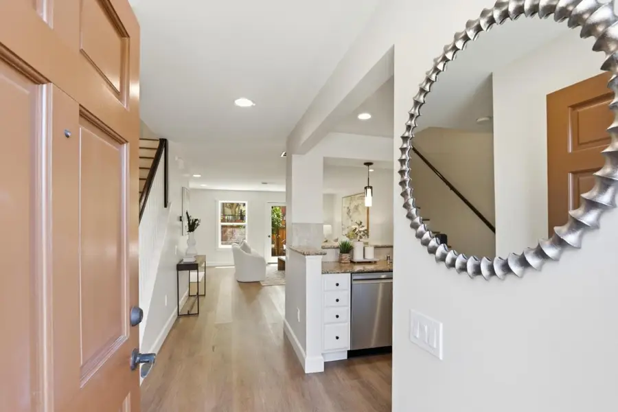 857 Carlisle Way #118, Sunnyvale, CA 94087 - #2