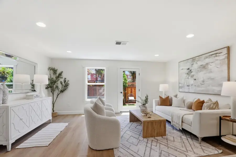 857 Carlisle Way #118, Sunnyvale, CA 94087 - #3