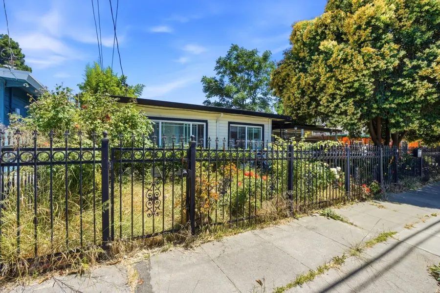 1691 Ashbury Drive, Concord, CA 94520 - #3