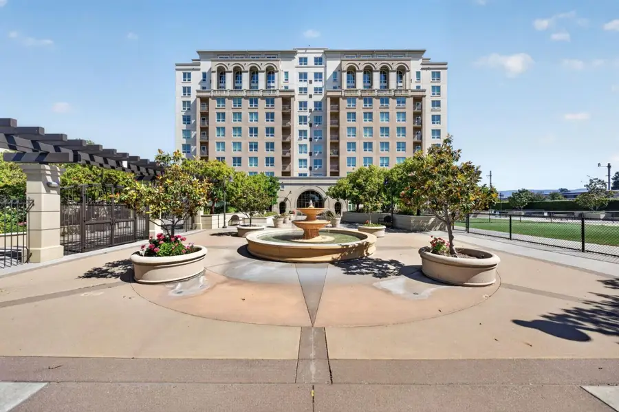 1375 Lick Avenue #421, San Jose, CA 95110 - #2