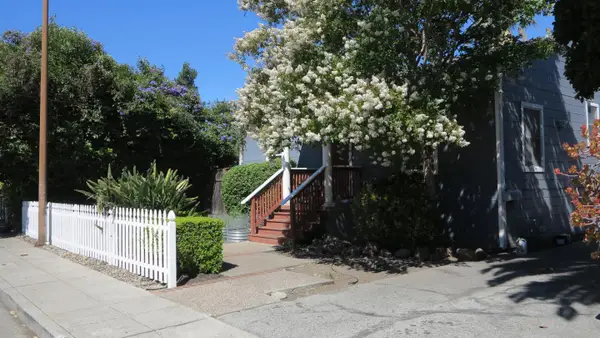 310 Oak Avenue, Redwood City, CA 94061