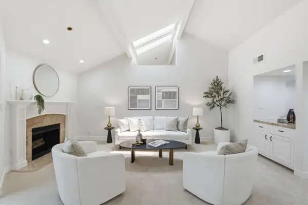 35 9th Avenue #11, San Mateo, CA 94401