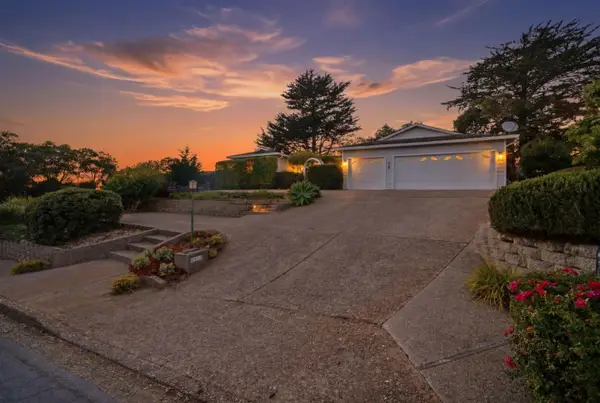 9345 Holly Oak Way, Salinas, CA 93907