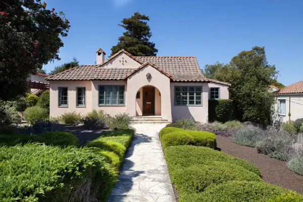 938 Lighthouse Avenue, Pacific Grove, CA 93950