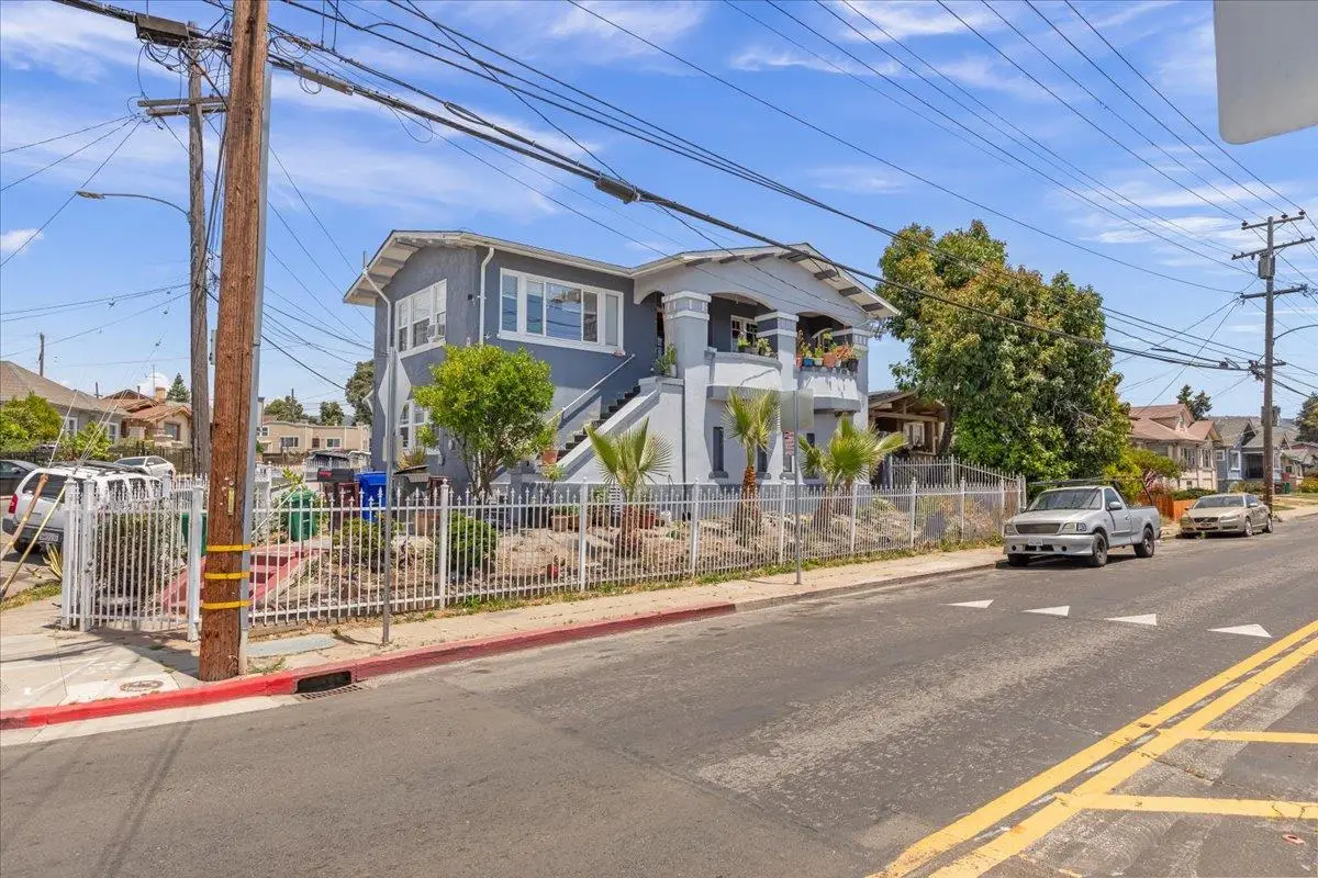 1914 51st Avenue, Oakland, CA 94601 - #1