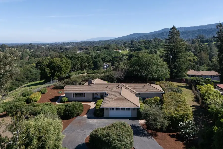 27133 Adonna Court, Los Altos Hills, CA 94022 - #3
