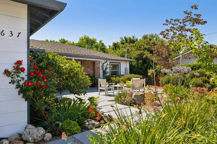 637 S Baywood Avenue, San Jose, CA 95128 - #3