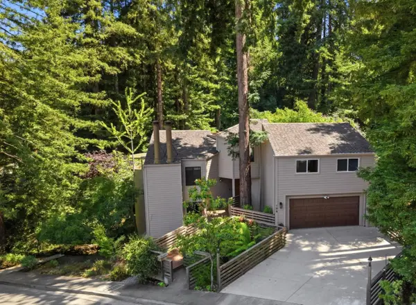 106 Carbonera Drive, Santa Cruz, CA 95060
