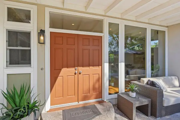 201 Thompson Square, Mountain View, CA 94043