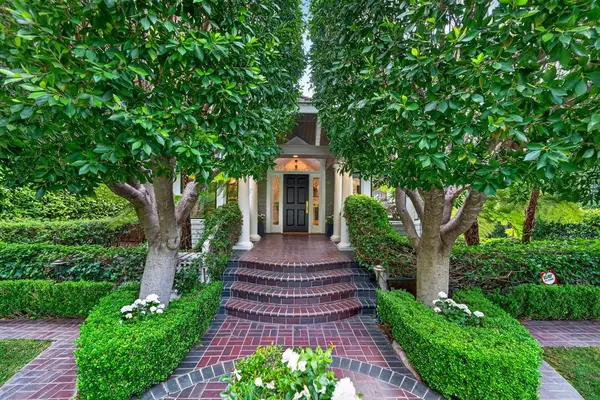 52 Hernandez Avenue, Los Gatos, CA 95030