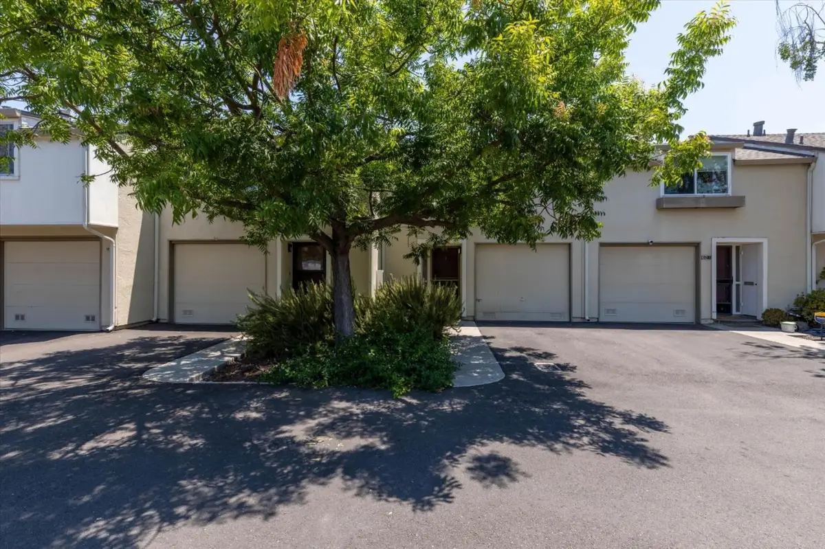 631 Midrock Corners, Mountain View, CA 94043 - #1