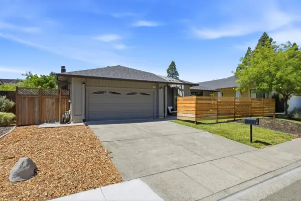 1068 San Francisco Way, Rohnert Park, CA 94928