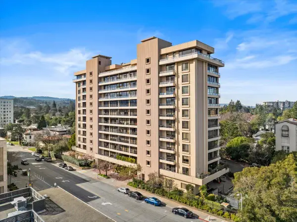 20 W 3rd Avenue #202, San Mateo, CA 94402