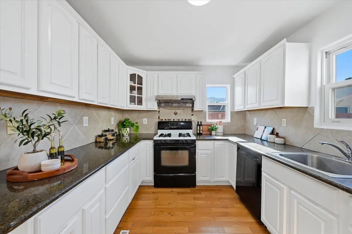 354 Irving Avenue, San Jose, CA 95128 - #1
