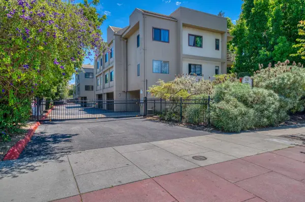 250 River Street #430, Santa Cruz, CA 95060