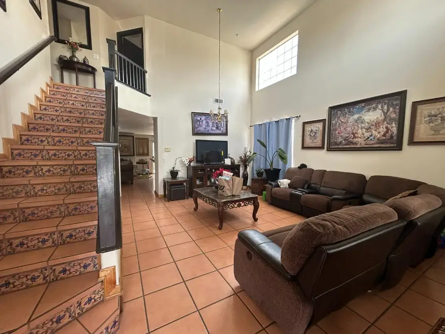 1116 Eagle Drive, Salinas, CA 93905 - #2
