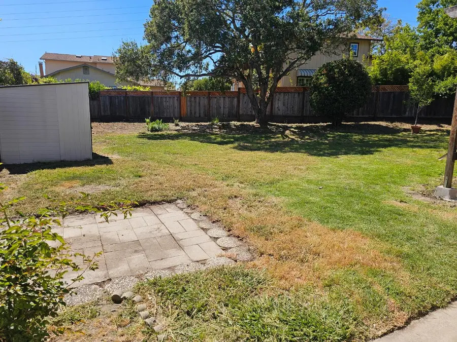 637 Cabrillo Avenue, Santa Cruz, CA 95065 - #2