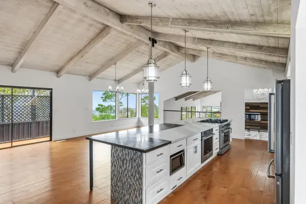 25000 Pine Hills Drive, Carmel, CA 93923