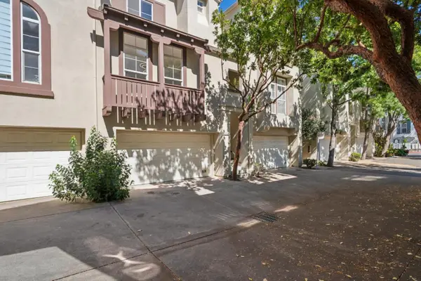 836 Fire Walk, Milpitas, CA 95035