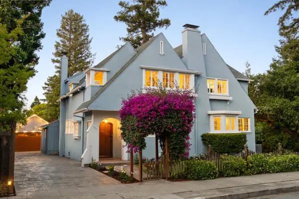 1272 Cabrillo Avenue, Burlingame, CA 94010