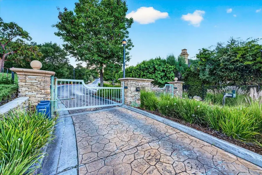 2005 Hecker Pass Hwy, Gilroy, CA 95020 - #3