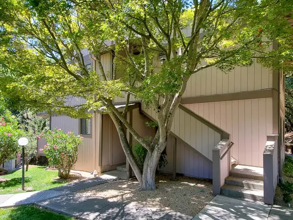 30 Clay Court, Novato, CA 94949
