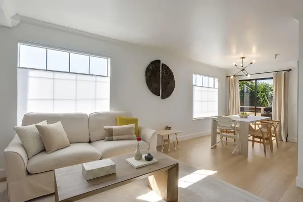 711 S Bayshore Boulevard #16, San Mateo, CA 94401