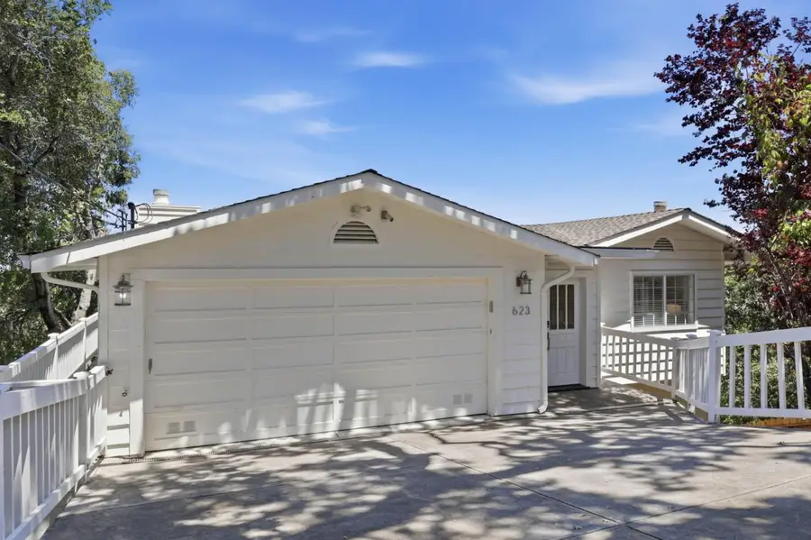 623 Upland Road, Redwood City, CA 94062 - #2