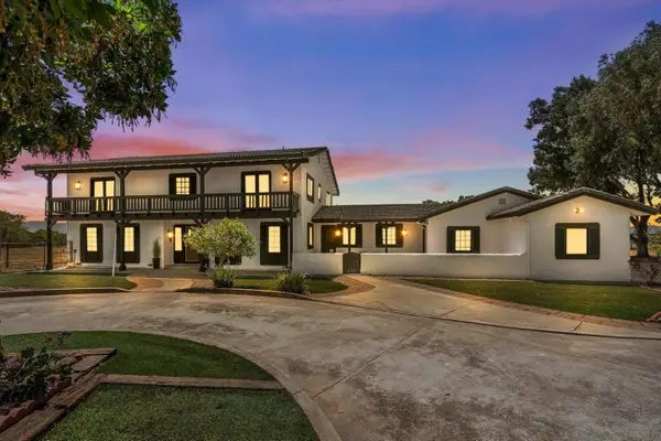 141 Arroyo Seco Drive, Hollister, CA 95023